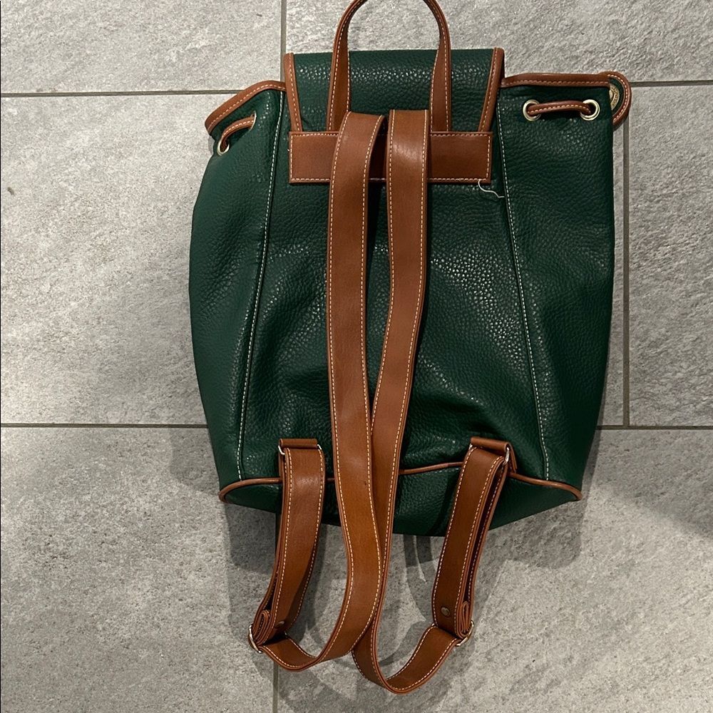 Classic Collection All Weather Leather Vintage Backpack Handbag Green Brown - Picture 4 of 10